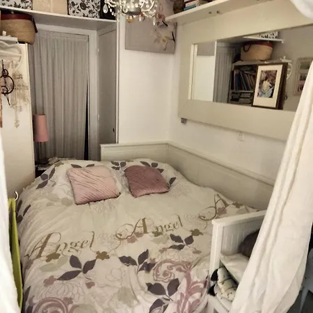 Near Croisette Atypic Garden Pool